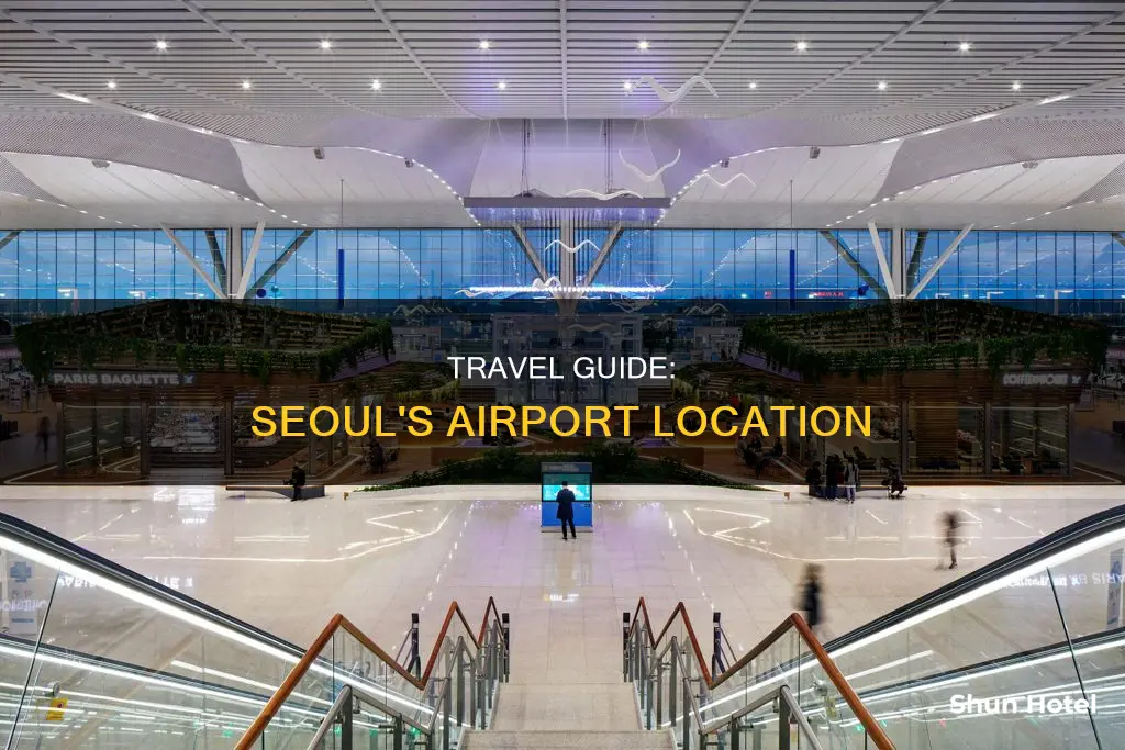 where is the airport in seoul
