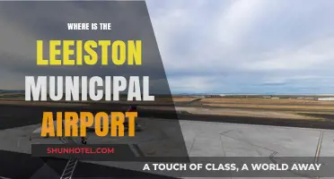 Leiston Municipal Airport: Location and Surroundings