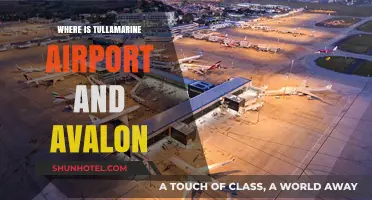 Melbourne's Airports: Tullamarine and Avalon Location Insights