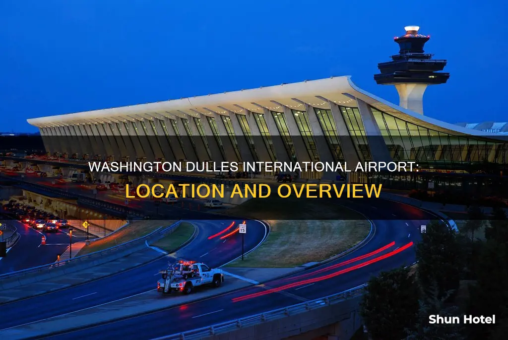 where is washington iad airport located
