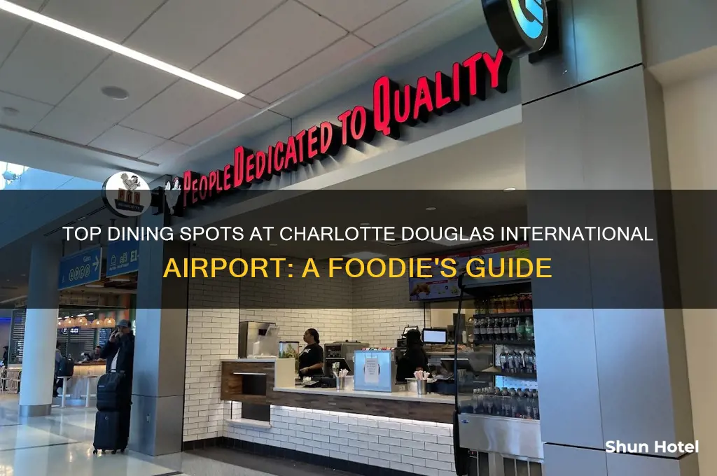 where to eat charlotte douglas international airport