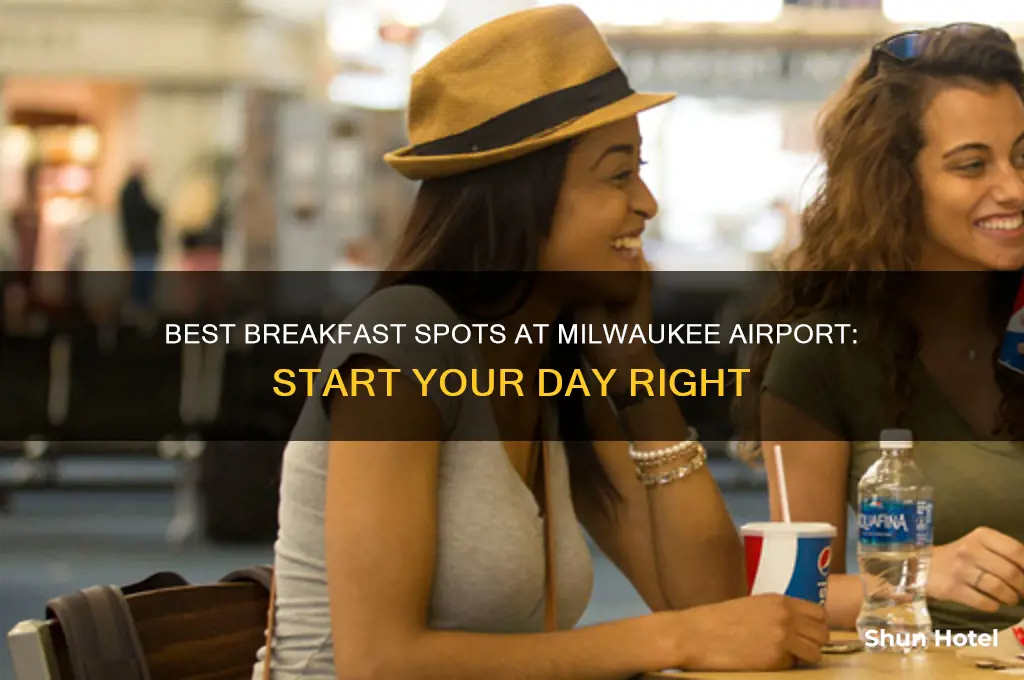 where to get breakfast in the milwaukee airport