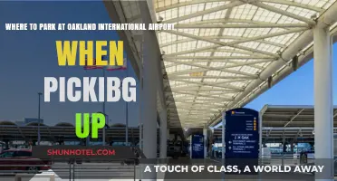Best Parking Tips for Picking Up at Oakland International Airport