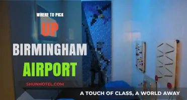 Birmingham Airport: Best Pick-Up Spots for Drivers