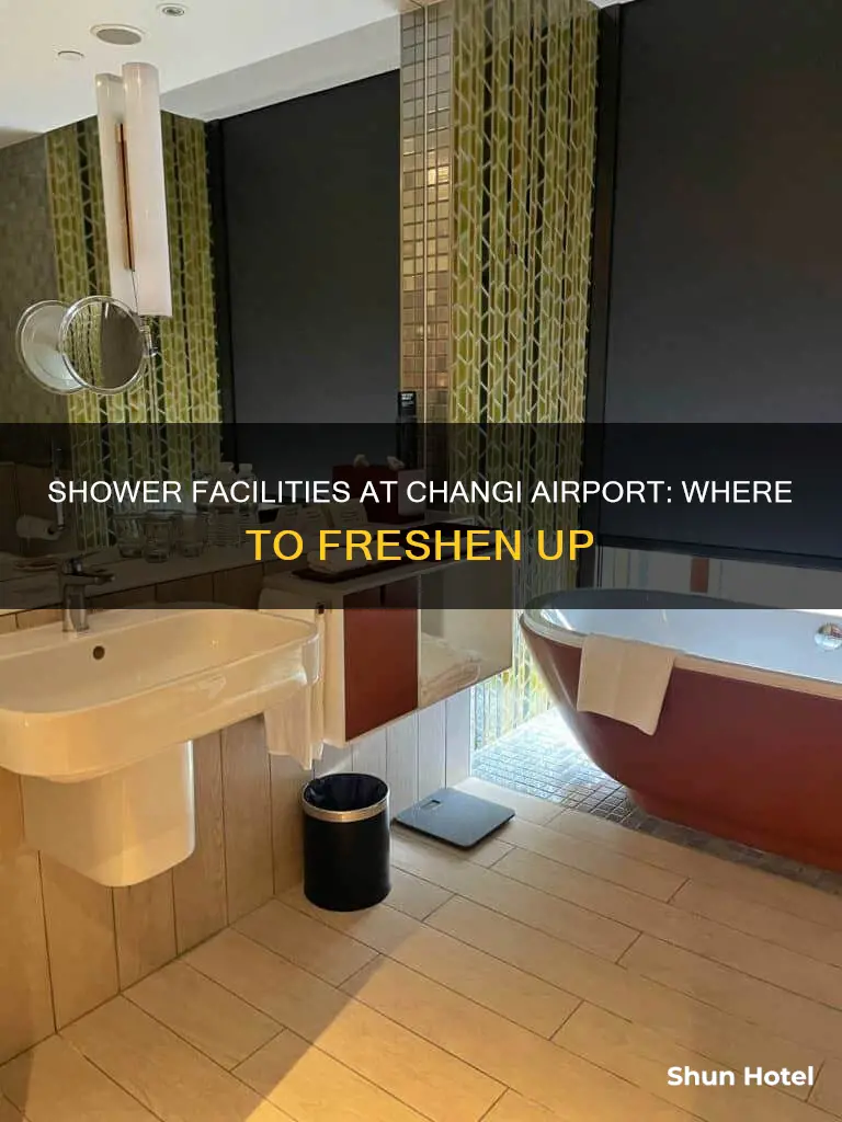 where to shower at changi airport