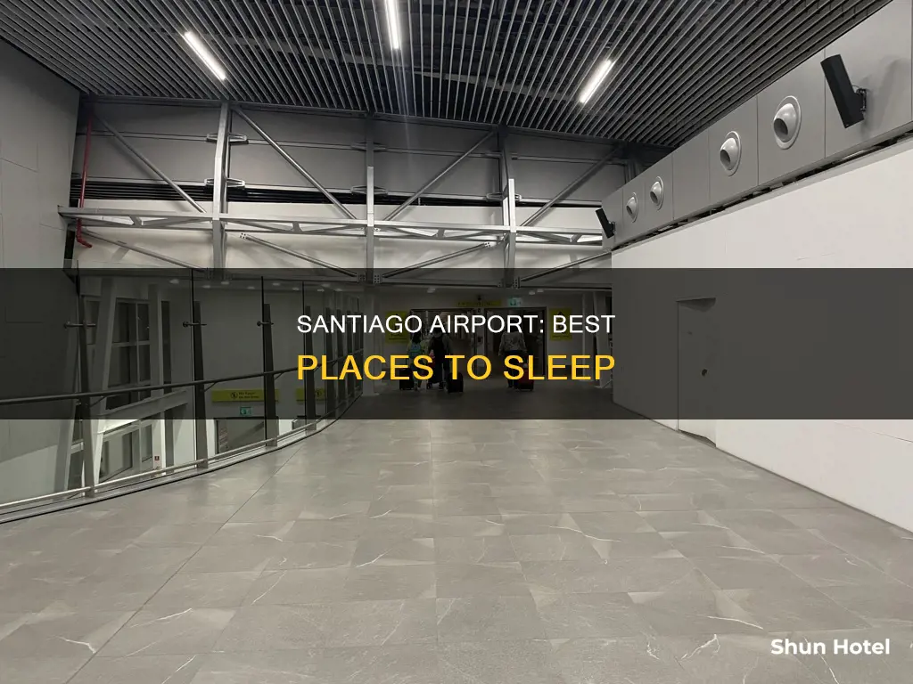 where to sleep in santiago airport