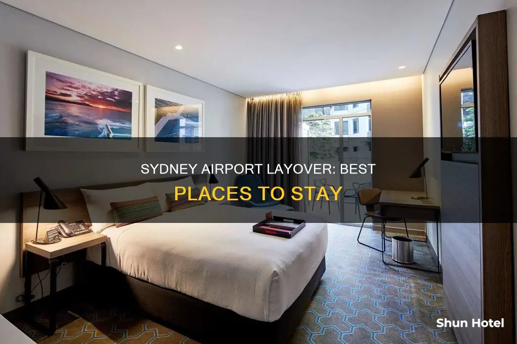 where to stay at sydney airport