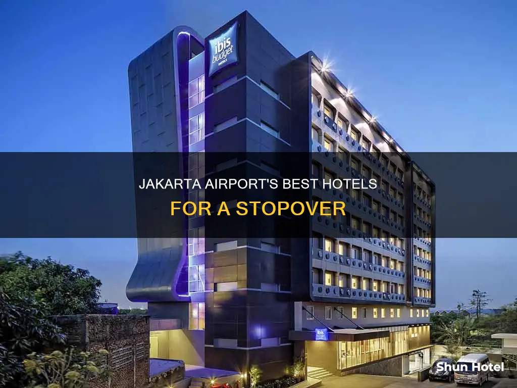 where to stay in jakarta airport