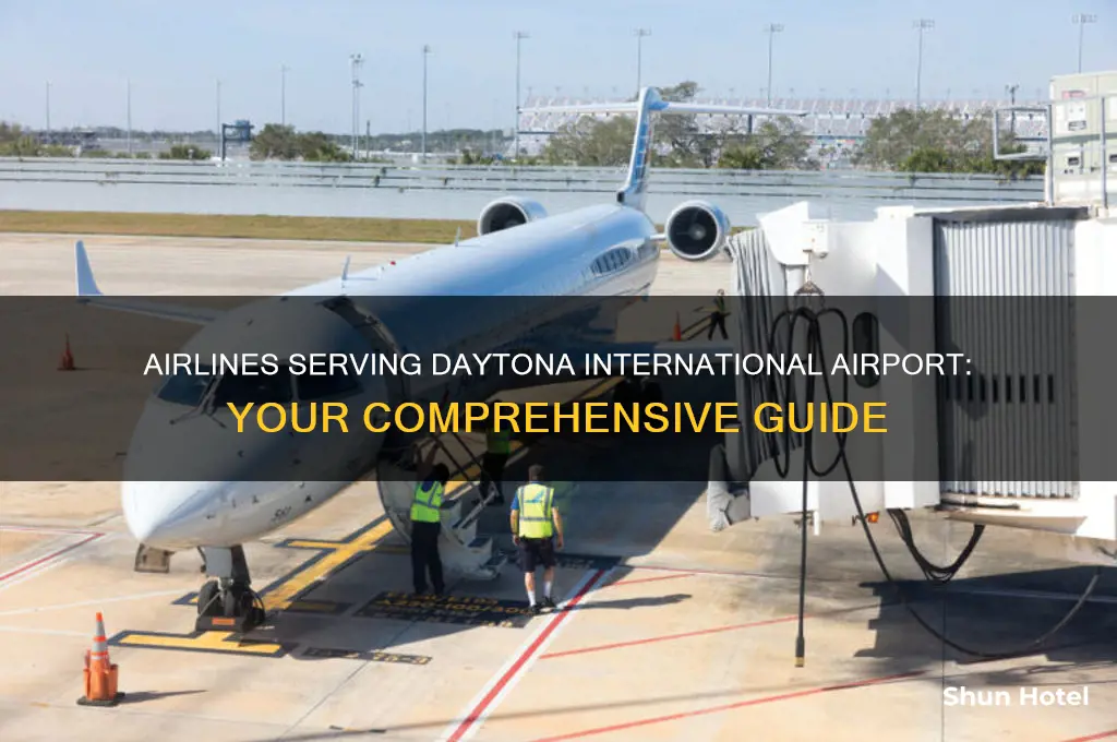 which airlines land at daytona international airport