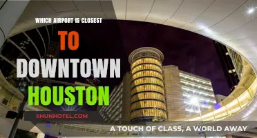 Exploring Houston: Which Airport Offers the Quickest Downtown Access?