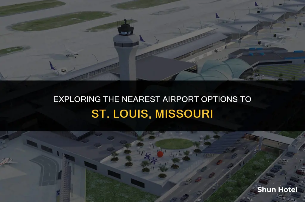which airport is closest to st louis missouri