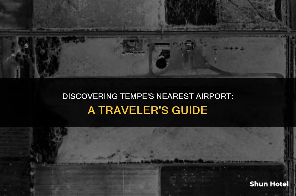 which airport is closest to tempe arizona