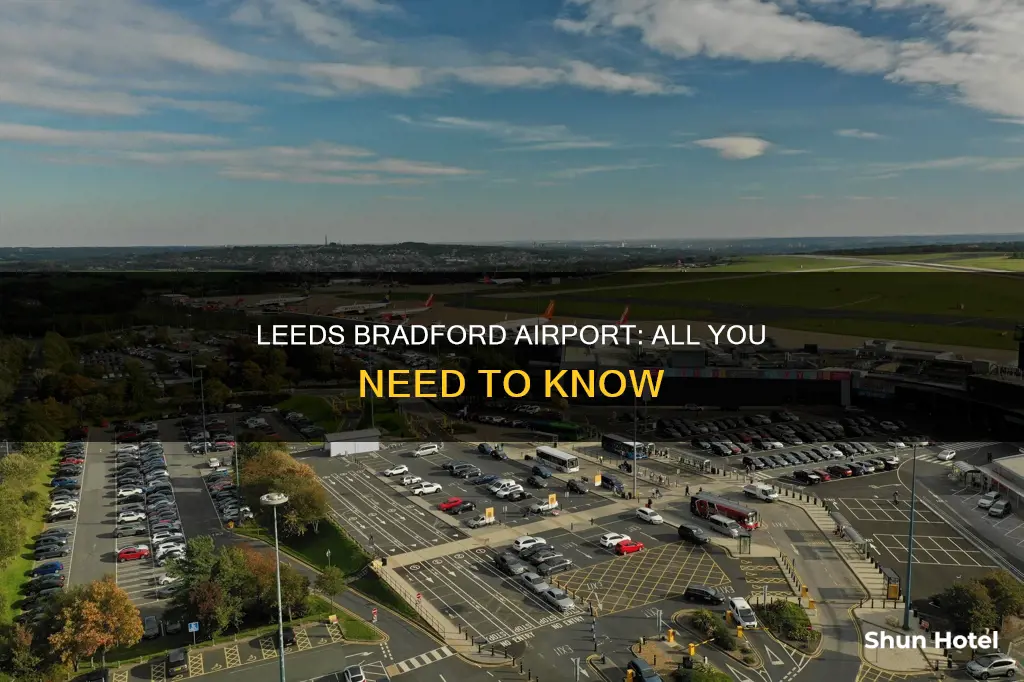 which airport is in leeds uk