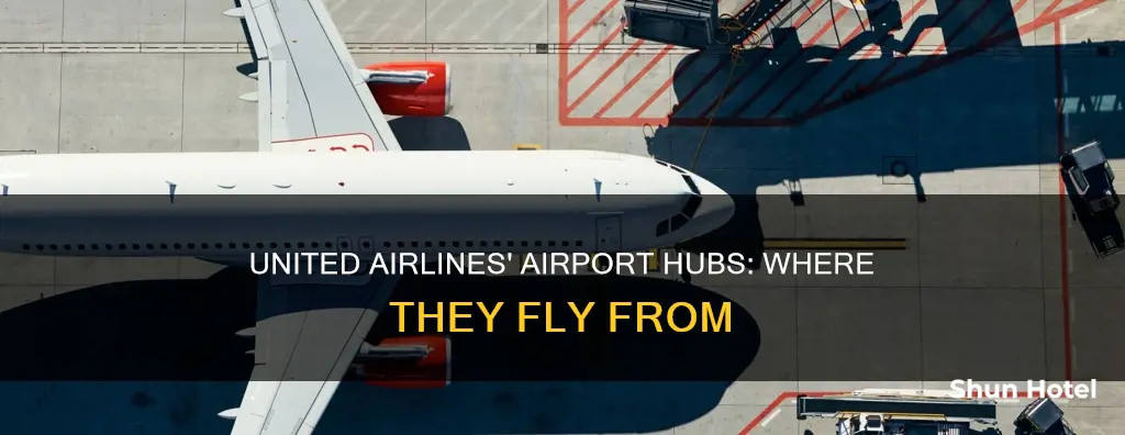 which airport used by united airlines
