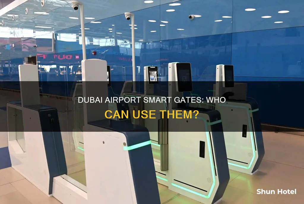 who can use smart gates at dubai airport