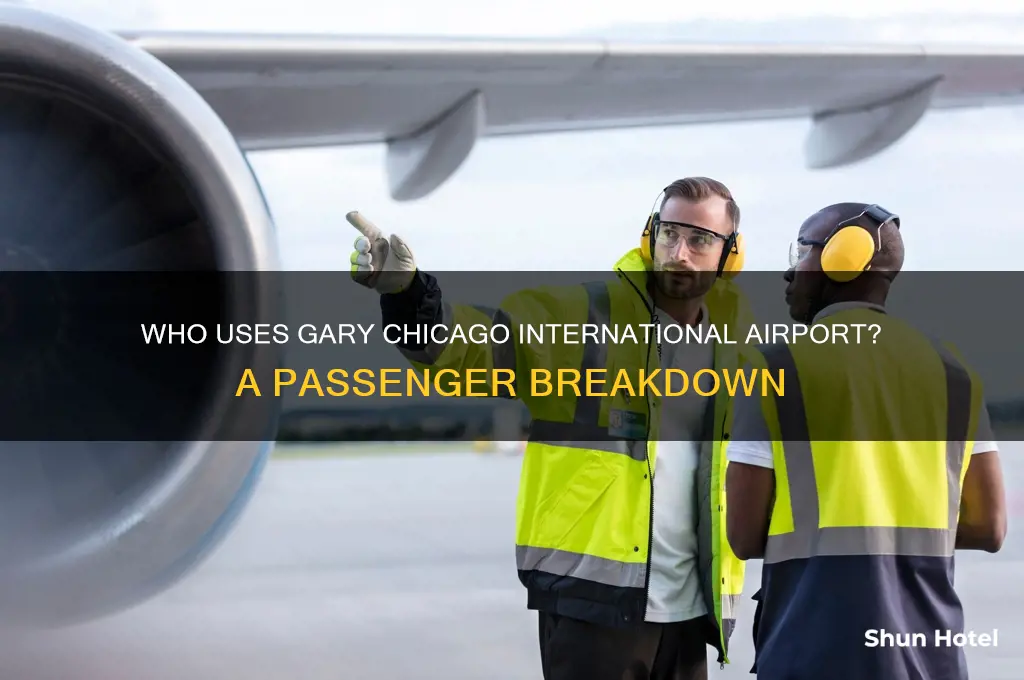 who flies into gary chicago international airport