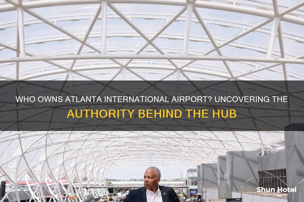 who owns atlanta international airport