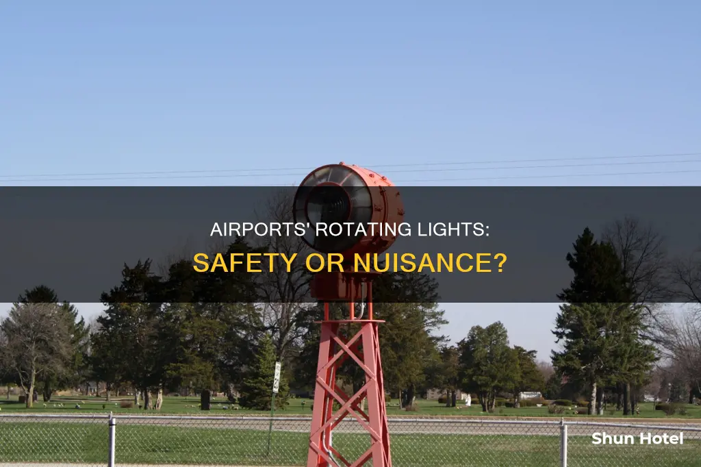 why do airports have rotating lights